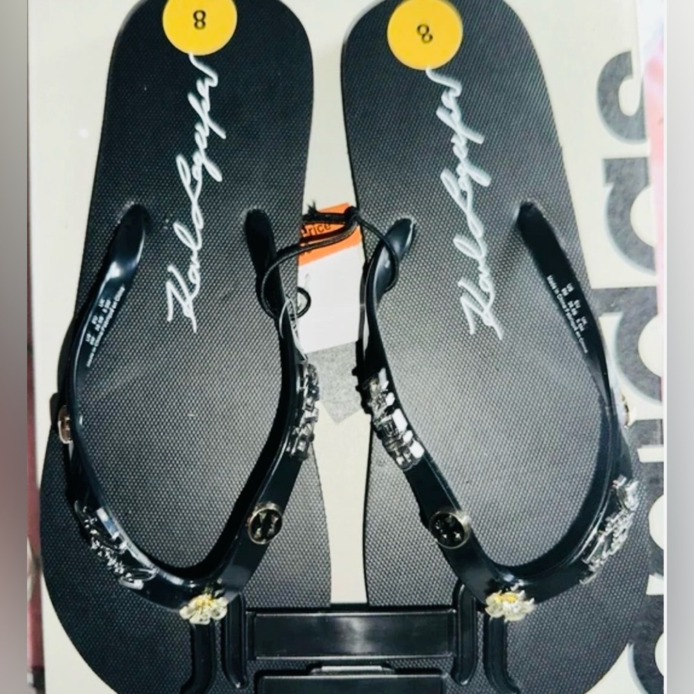 Karl Lagerfeld Flip Flops with silver and gold accents az 7/8 NWT